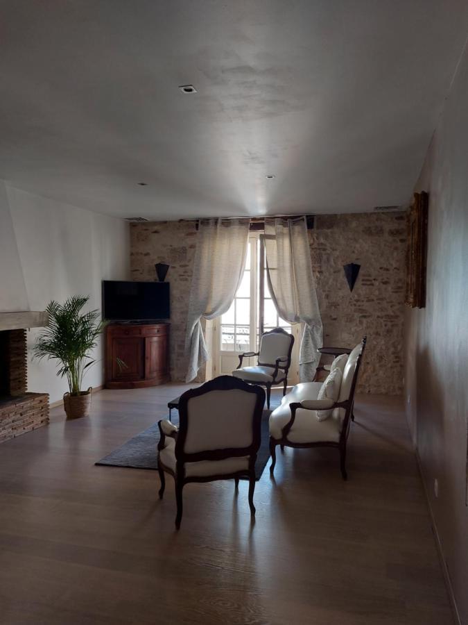 L'Appartement De La Maison Bleue Villeréal Kültér fotó